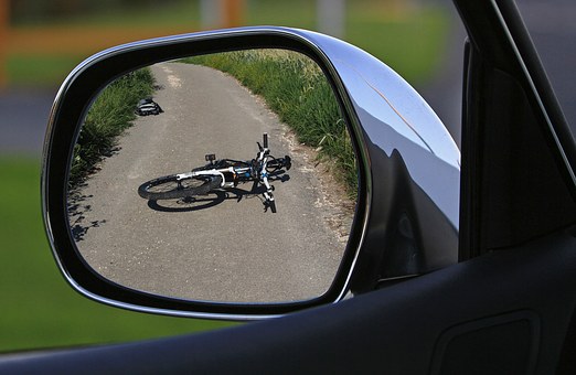 Reasons Why Some Will Want to Consider Looking for Cheap Auto Insurance Online