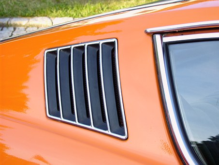 How To Find The Most Lucrative Deals In Auto Auction: A Guide