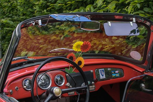 Custom Vehicle Displays Present Your Auto Off With Classiness