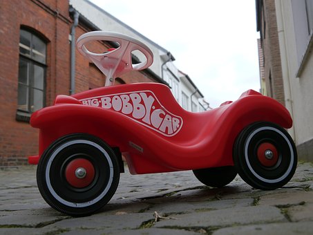 Advertise Your Automobile Pieces Shop Employing Posters
