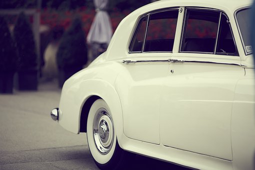 A Guide to Buying Cleaning Machines for Auto Detailing