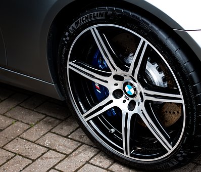A South Florida Auto Accident Attorney May Be Able To Get You More Money