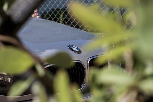 Auto Insurance - Car insurance can lower costs with these tips