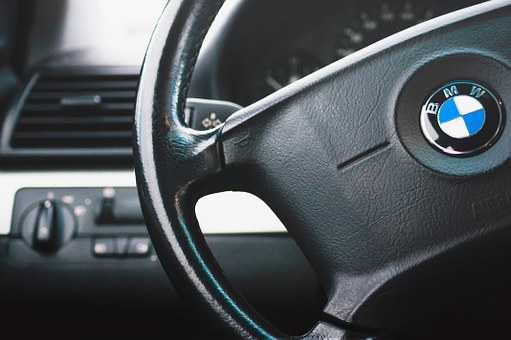Auto Insurance - High risk auto insurance What makes you a high risk and how you can get insurance online instantly