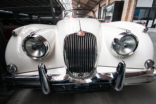 How To Select An Auto Shipping Company For Vehicle Transportation