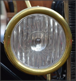 Need Auto Body Repair, Toronto Area Residents? You May Be Able To Do It Yourself