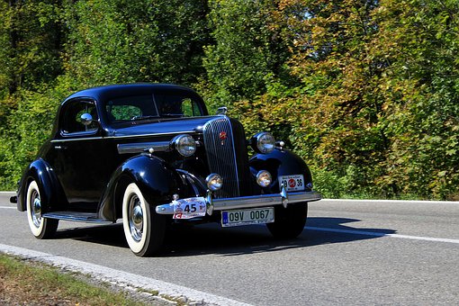 Protects Your Vehicle Financially With Auto Insurance