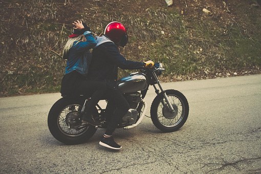 What Credit Score Do I Need to Refinance My Auto Loan? 3 Things You Should Know
