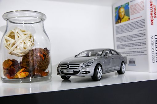 Objective Review of Auto Mass Traffic