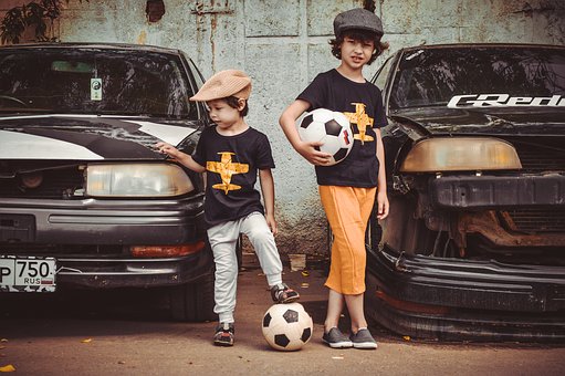 Sources to Get Quality Online Leads for Automotive Dealers