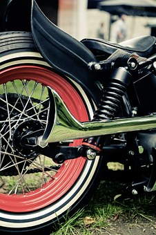 Automotive Repair Shop – fixes car's problems