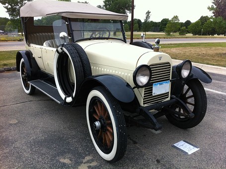 Some Quick Ways To Save On Auto Insurance