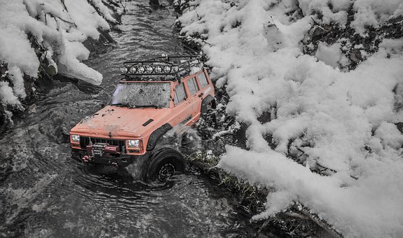 The Special Partnerships Between Luxury Watch & Automobile Brands