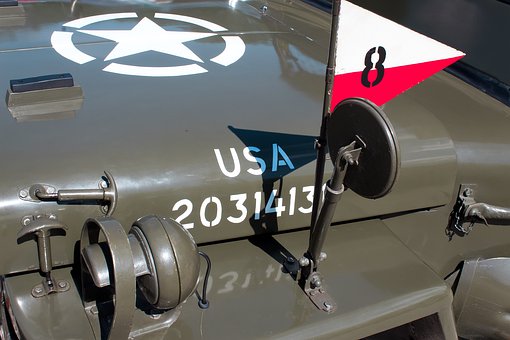 Using Trade Show Exhibits and More to Stand Out At Auto Shows