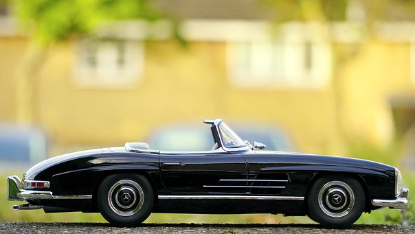 Who Can Benefit From Auto Shippers?