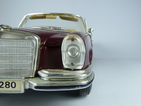 Succeeding As An Auto Body Estimator Focus On The Little Things