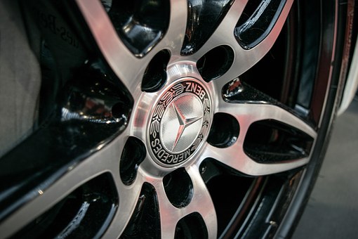 Low Cost Auto insurance For Women Drivers- Make Sure You Do not get Overcharged