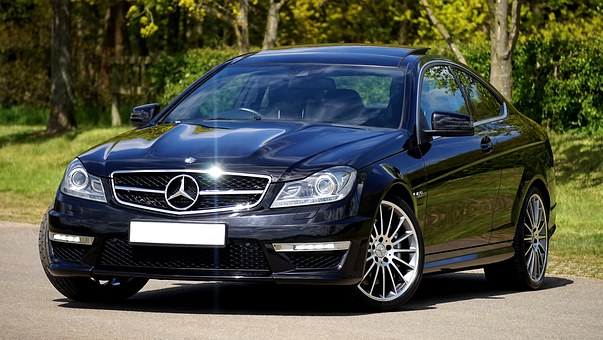 Mecum Auto Auctions Thanks Its Automobile Customers Wit