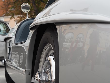 Dealing With Auto Glass Insurance