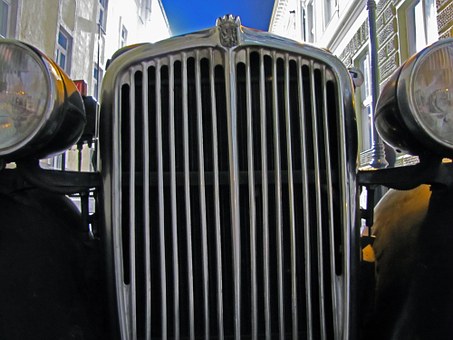 The Changes The Internet Has Brought To The Auto Industry
