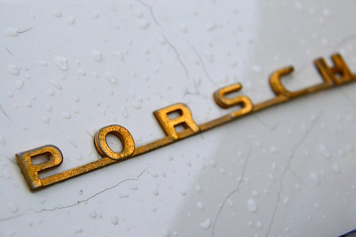 Frbiz Reports Car Boom Peaked Auto Stocks A Chance To Parts And Components Industry