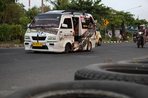 Buy high quality body kits and other auto parts online!