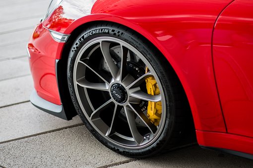 Pressure Washing Louisville Ky: Helpful Info On Car Washing And Auto Detailing
