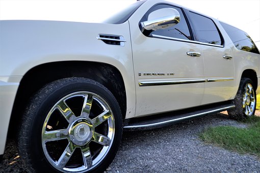 Auto Windshield Repair And Replacement Tips