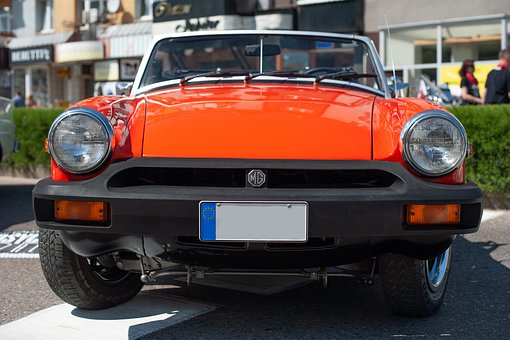 How Can I Keep My Auto Insurance Costs Down?
