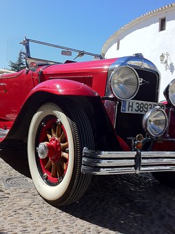 Auto Enterprises are Pressurized to Adjust Sales Target in 2010