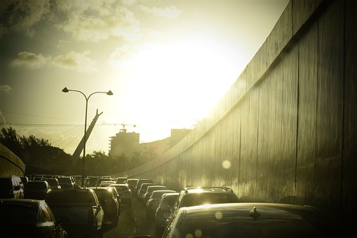Top Four Signs That You Ought To Take Your Vehicle To An Automobile Shop