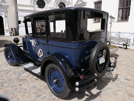 Automobile Comparison Using Article Marketing
