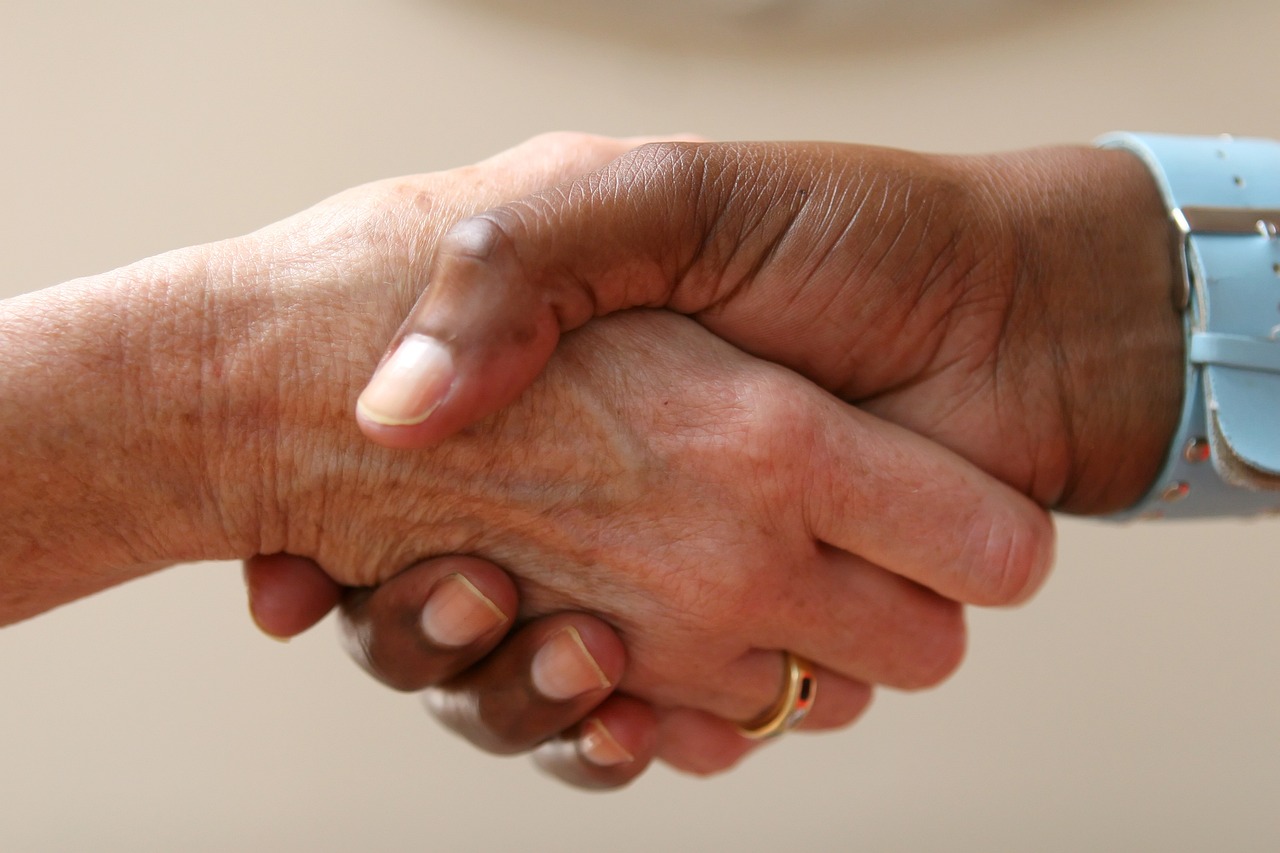 How To Manage Your Uninvited Expenses Just Know The Power Of Cash Loans To Your Door