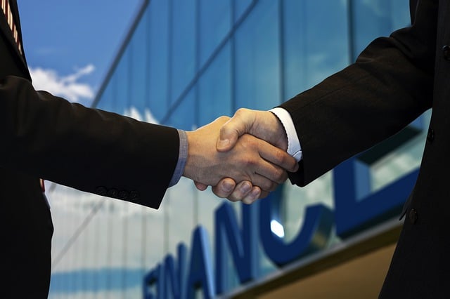 Instant Payday Loans For People On Benefits - Abate The Burden Of Fiscal Problems