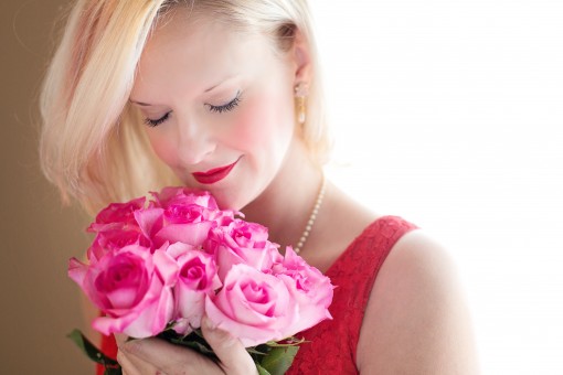 Newlywed Couples with Best Ideas for Celebrating Honeymoon Night